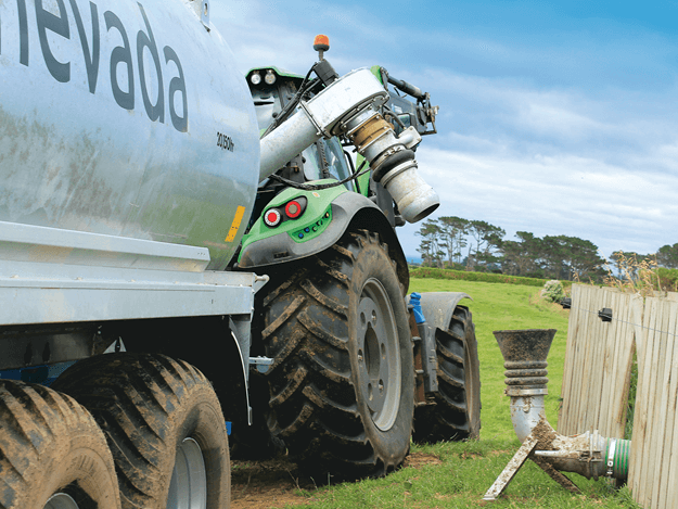 Farm Trader Review: Nevada MB200 Slurry Tanker 2 Nevada Farm Trader 20000L Tridem Slurry Tanker Auto Fill 001