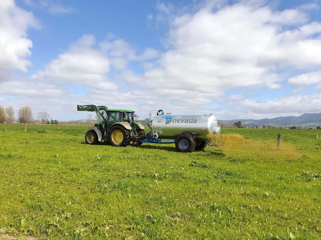 Slurry Tankers: Single, Tandem or Tridem Axle? 1 Nevada 8200L Single Axle Slurry Tanker Spreading RainWave