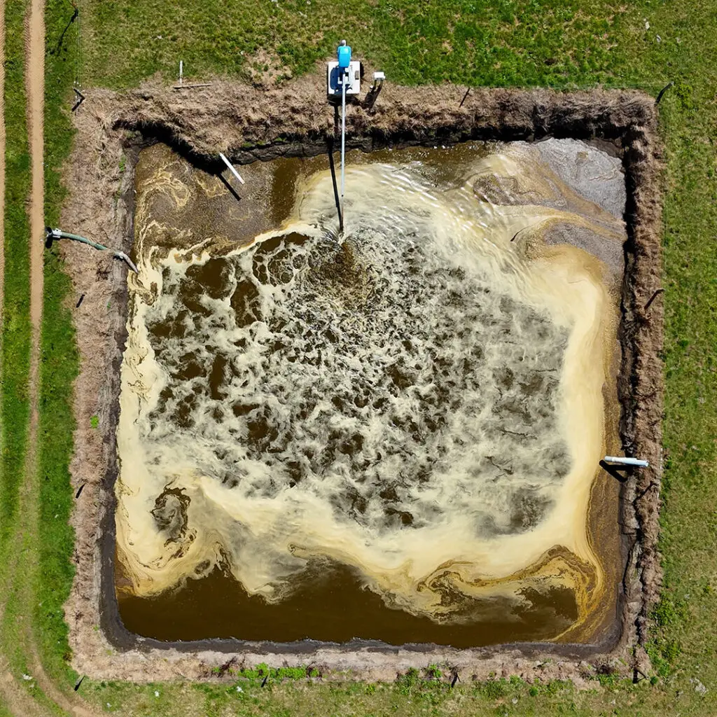 How Do You Get a Pond Stirrer to Pay for Itself? 2 Drone shot of a Nevada Electric ELZ915 Pond Stirrer in action