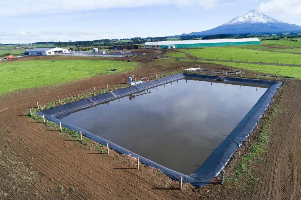 What Type of Effluent Storage is Best? 1 Nevada HPDE Lined Pond Aaron Waite Taranaki