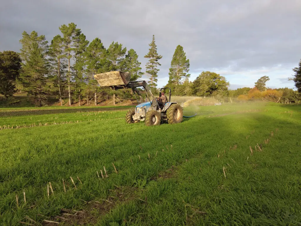 5 Contingency Measures to Winter-Proof your Farm 2 Ross Robinson spreading effluent with his Nevada 3PL RainWave Drag Hose system